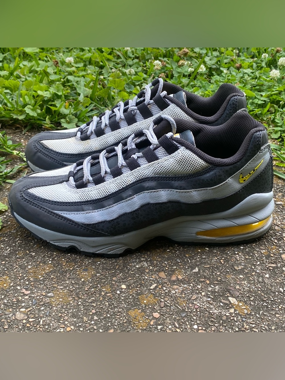 Nike Air Max 95 GS Off Noir Yellow Grey Reflective BV1245-001 Size 7Y Womens 8.5